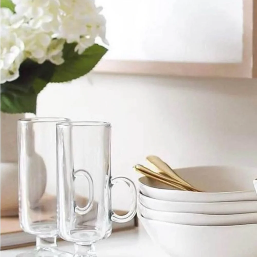 Crate & barrel coffee/cocktail glass stemmed cup/mug